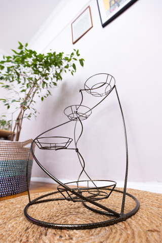 Подставка Напольная Лилия на 4 горшка