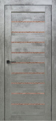 Межкомнатная дверь X-2 / Цвет Бетон светлый / Остекление "Гранит бронза" / Двери Верда