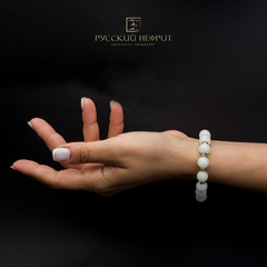 Браслет из белого нефрита. 10мм.