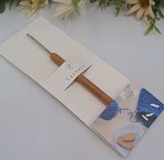 Крючок на бамбуковой ручке Seeknit - 2,5мм