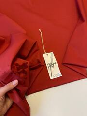 Курточно-тренчевый однотонный хлопок с эластаном, без пропитки (Hugo Boss, 95%хлопок/5%эластан, Красный кирпич, 145, 222 гр/м2)