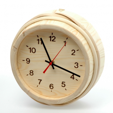 Часы деревянные для бани и сауны