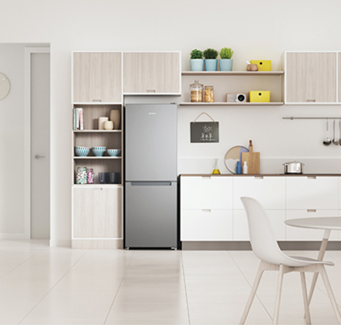 Холодильник Indesit ITS 4160 S mini –  5