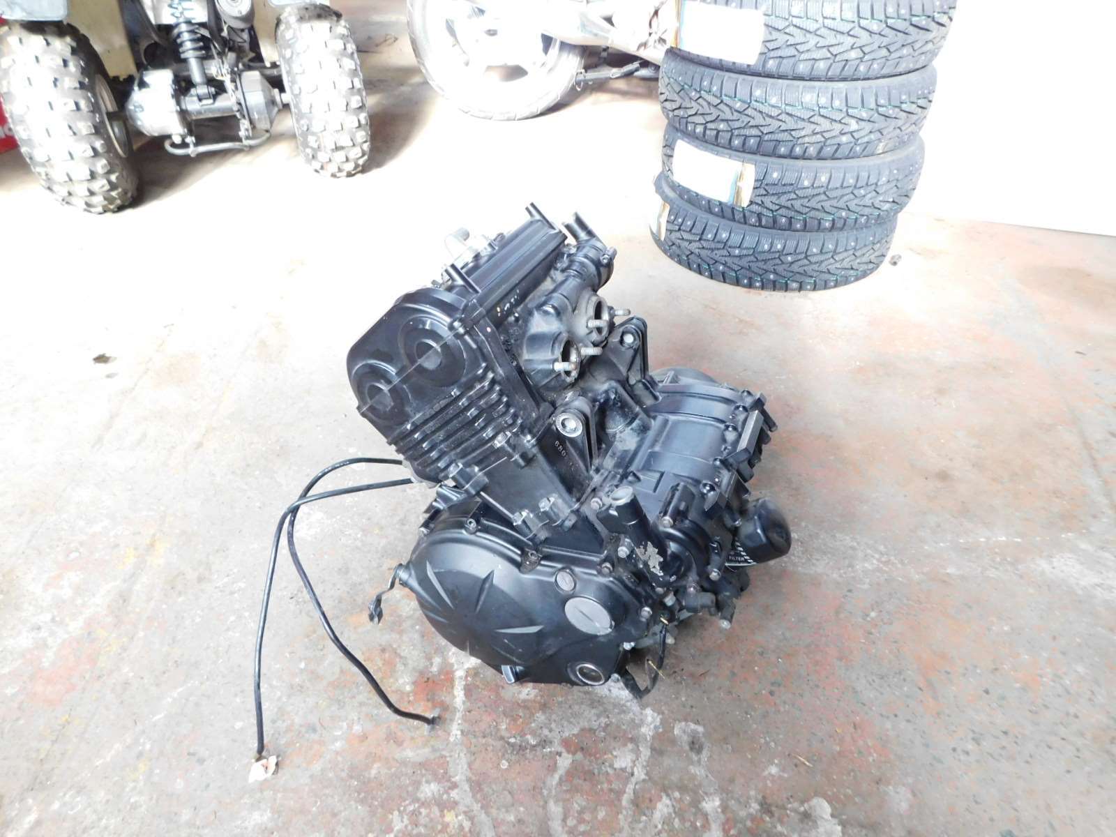 ��������� KAWASAKI ZX6R
