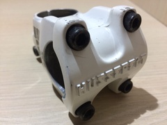 Вынос руля TRUVATIV HUSSEFELT MTB 31.8mm 60mm White