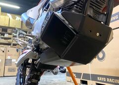 Пластиковая защита KTZ для мотоцикла KEWS K23 PR300 (4T ZS175FMN, б.вал) 2024 /GR8 F300A PR300 (4T ZS175FMN, б.вал) 2024 XGZ K26 PR300 (4T ZS175FMM, б.вал) 2024
