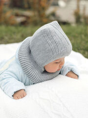 Шапка с манишкой (Капор)