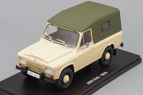 ARO 240 beige-khaki 1:24 Legendary Soviet cars Hachette #85
