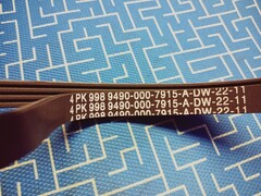 Ремень бензореза UNITED PARTS для STIHL TS800 (4PK998 LB) 94900007915