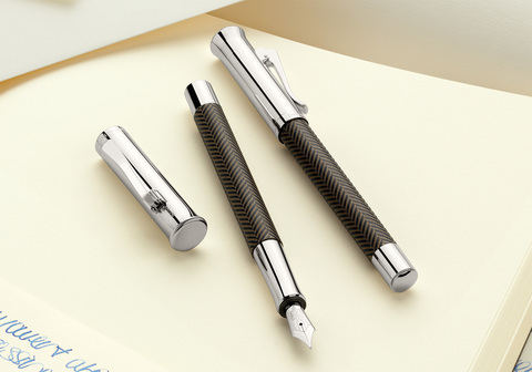 Ручка перьевая Graf von Faber-Castell Guilloche Cisele Brown