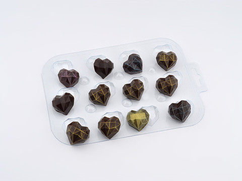 Пластиковая форма для шоколада  «Сердечки алмазные»