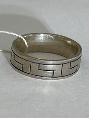 Меандр (кольцо из серебра)