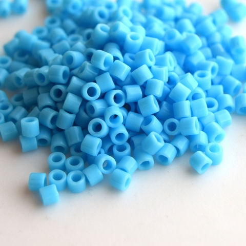 DB-0725 Бисер цилиндрический Миюки делика 11/0 /Miyuki delica 11/0 Opaque Light Blue