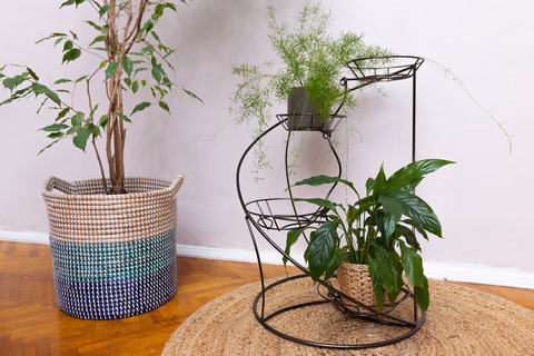 Подставка Напольная Лилия на 4 горшка