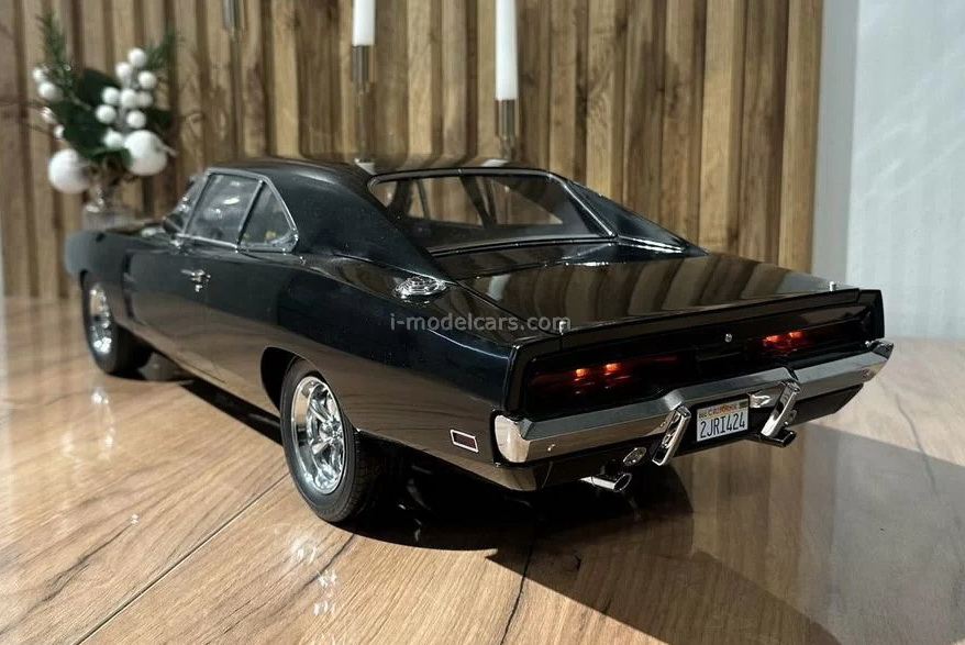 Dodge Charger R/T Fast & Furious 1:8 DeAgostini fully assembled