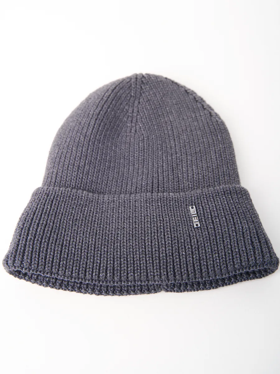 Шапка зимняя на флисе вязаная осень