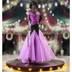 Певица Леди Аурелия Грей Цирк-Кабаре Интегрити Тойс