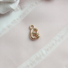 Подвески буквы A, B, C, D, E, F, позолота, 13 мм, 1 шт, П675, П676, П677, П678, П679, П680