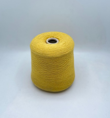 Бобинная пряжа (пр.Италия),1500м/100гр, 80%шерсть, 20%полиамид, цвет- Желтый, арт.31579