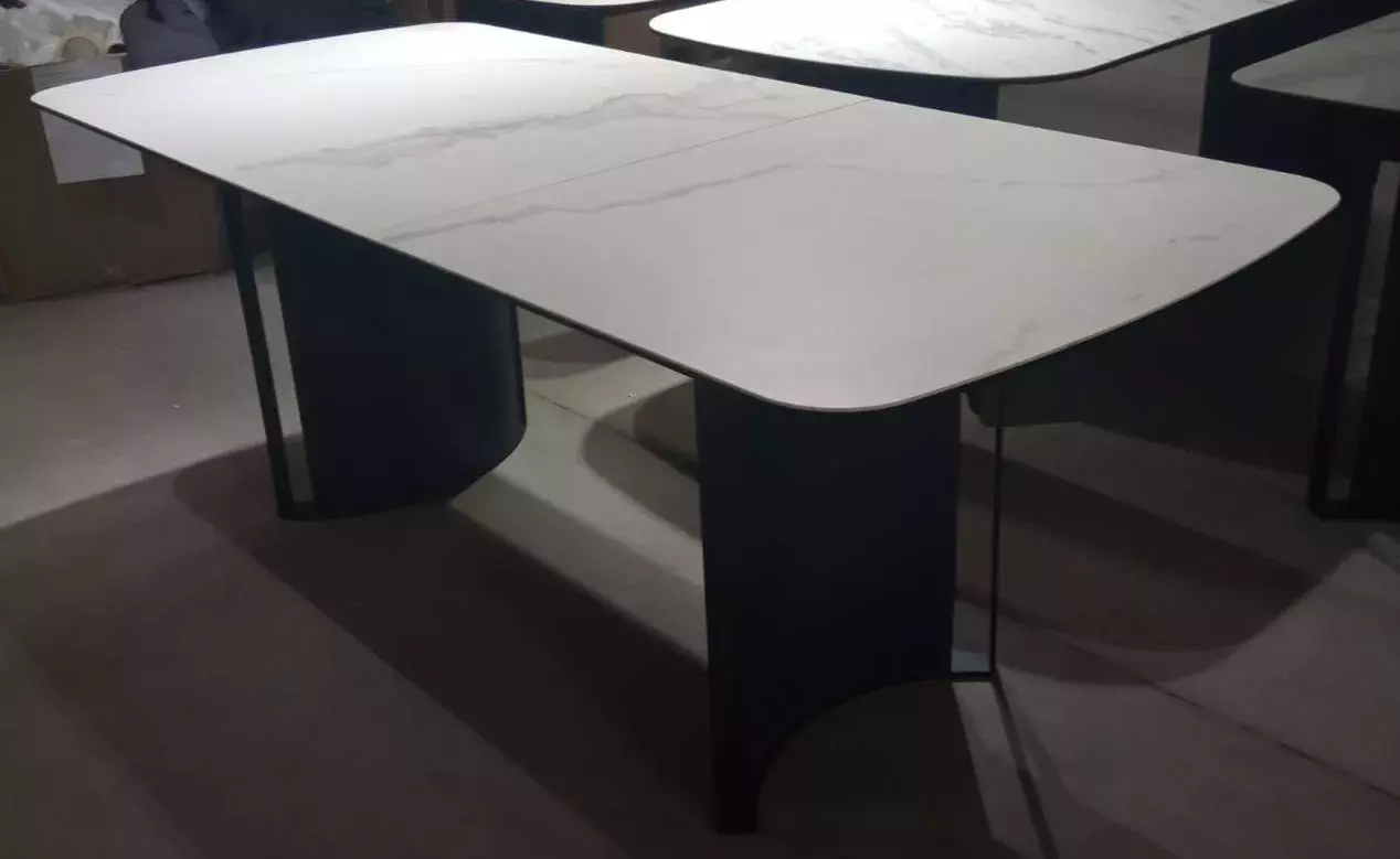 Стол RASMUS 160 TL-45 Белый мрамор, испанская керамика / черный каркас, DISAUR