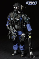 Милитари фигурка Полицейского SWAT Breacher