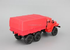 Ural-4320 flatbed truck with tarpaulin Elecon 1:43