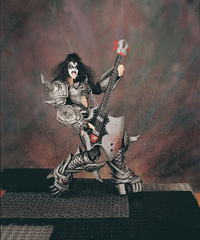Фигурка McFarlane Toys Kiss: Gene Simmons (Retro)