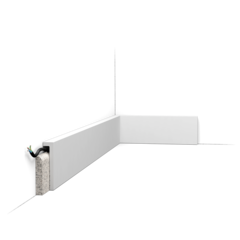 Плинтус SX171