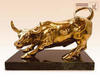 статуэтка Бык биржевой золотой на змеевике