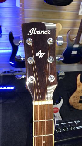 IBANEZ AW100CE-NT электроакустическая гитара