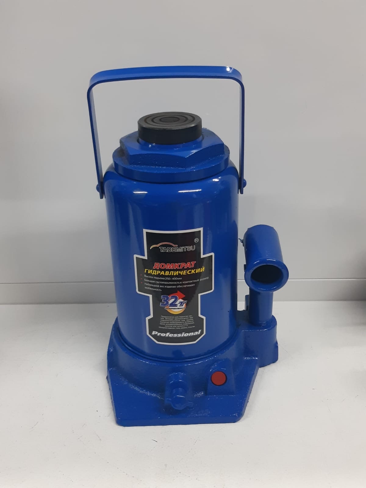 Домкрат гидравлический бутылочный 32 тонны HYDRAULIC JACK - купить по ...