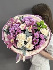 Авторский букет в сиреневой гамме