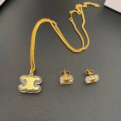 Серьги-пусеты CELINE в форме лого качество lux