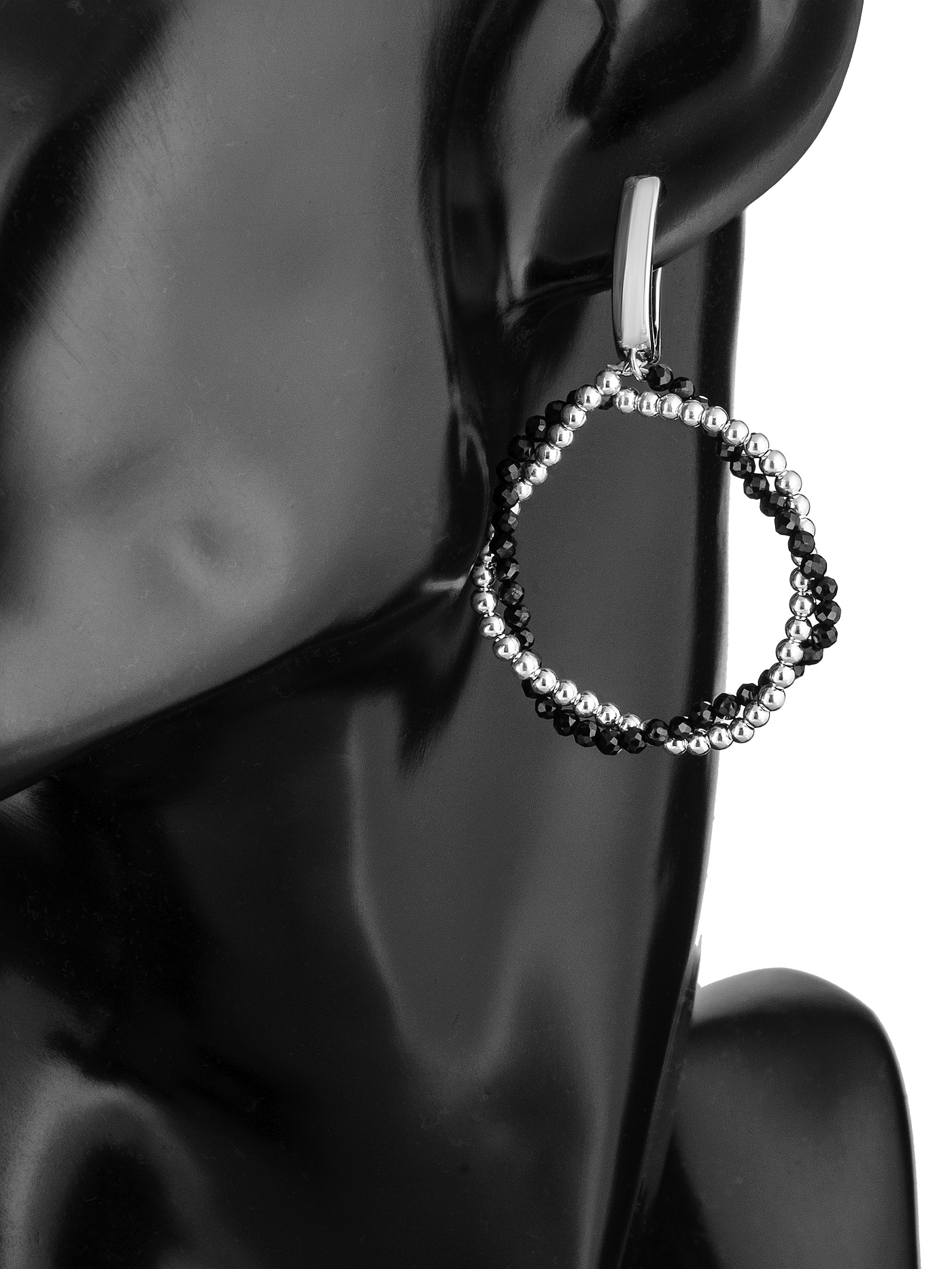 Круглые серьги кольца со шпинелью и гематитом