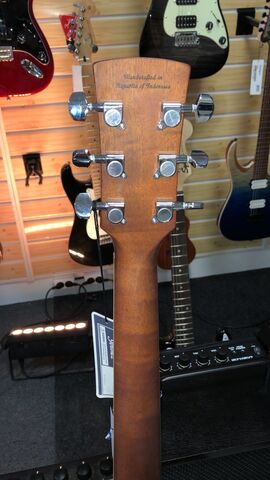 IBANEZ AW100CE-NT электроакустическая гитара