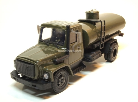 GAZ-3309 tank khaki Kompanion 1:43