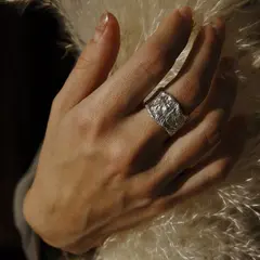 Кольцо Лава