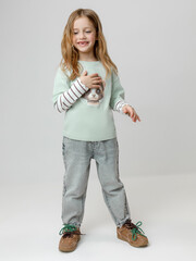 фуфайка  для девочки  КР 302906/светло-зеленый 4807 к666