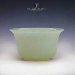 Чашка для чая (гайвань). Буромский нефрит.