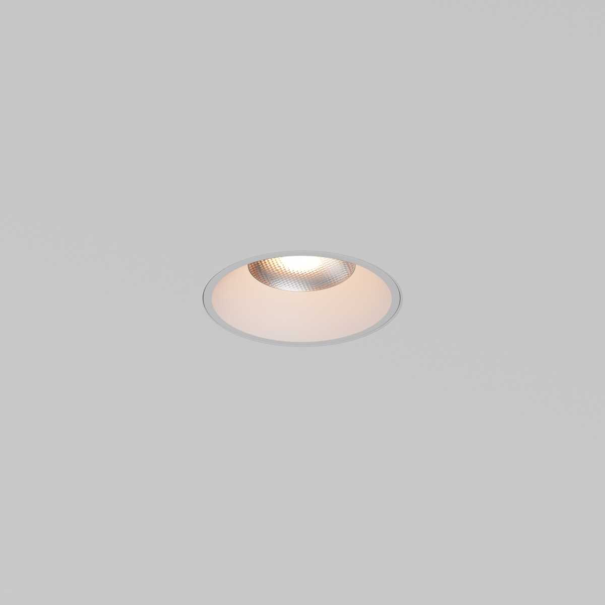 Встраиваемый светильник Maytoni Technical Downlight Mini DL059-7W3K-TRS-W