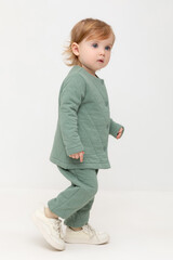 брюки  для девочки  КР 400768/весенний зеленый к529