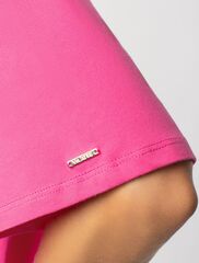 Укороченная футболка силуэта овер-сайз  D49.090 (119684)