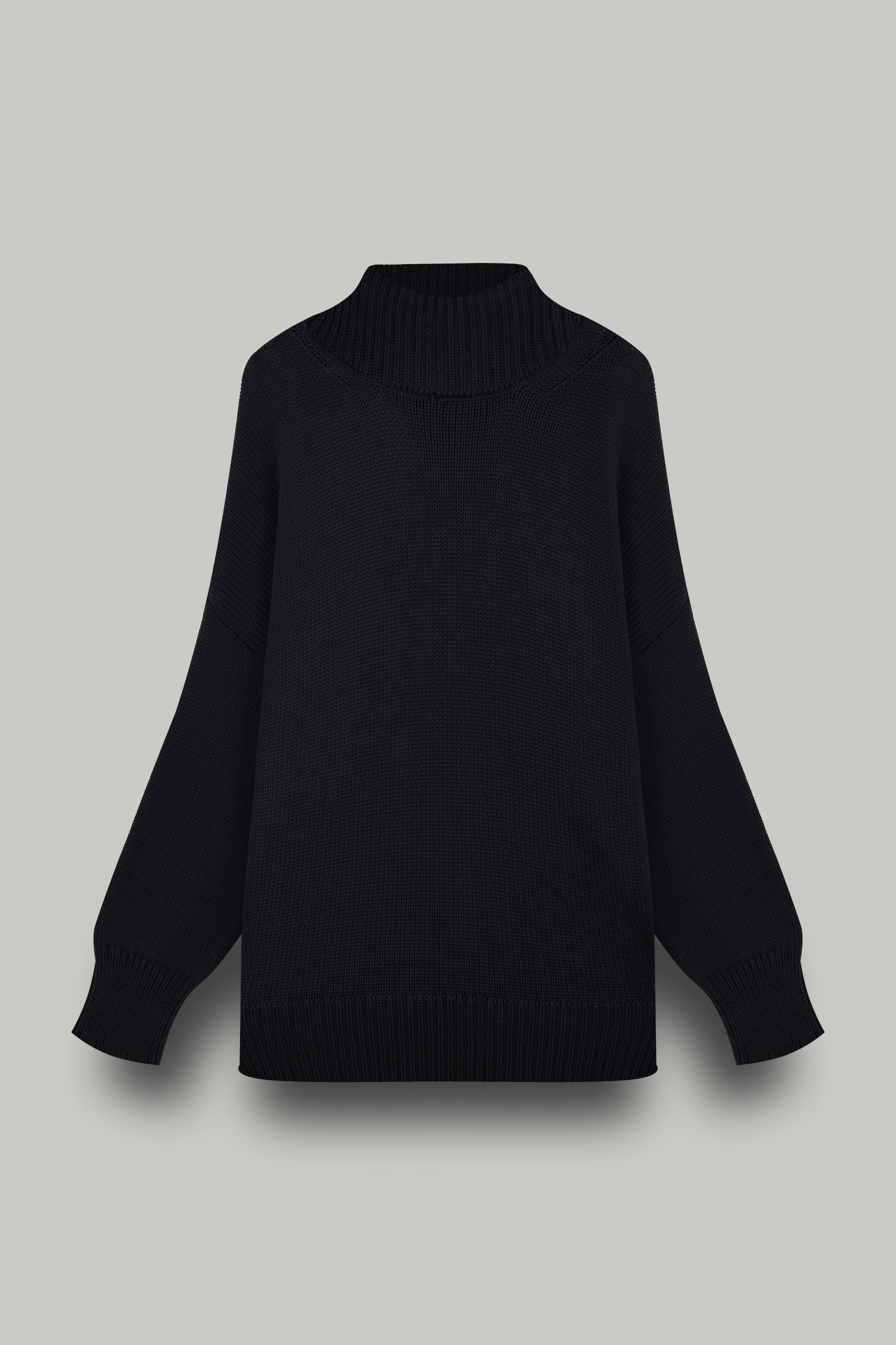 Свитер вязаный удлиненный, черный