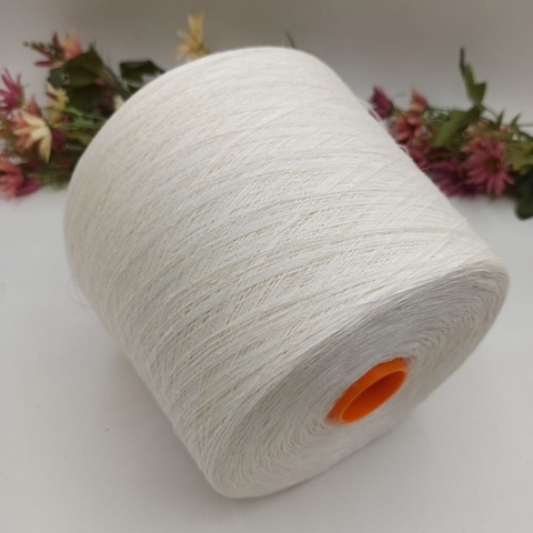 100% лен Linen White 010 960м/100гр