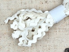 Тесьма "Вьюнок", ш. 8 мм, белый