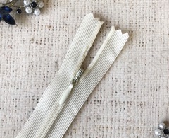 Молнии потайные, L 20см, сливочный