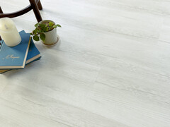 Виниловый ламинат Lamiwood QUARTZWOOD Q-11 Дуб Манхэттен