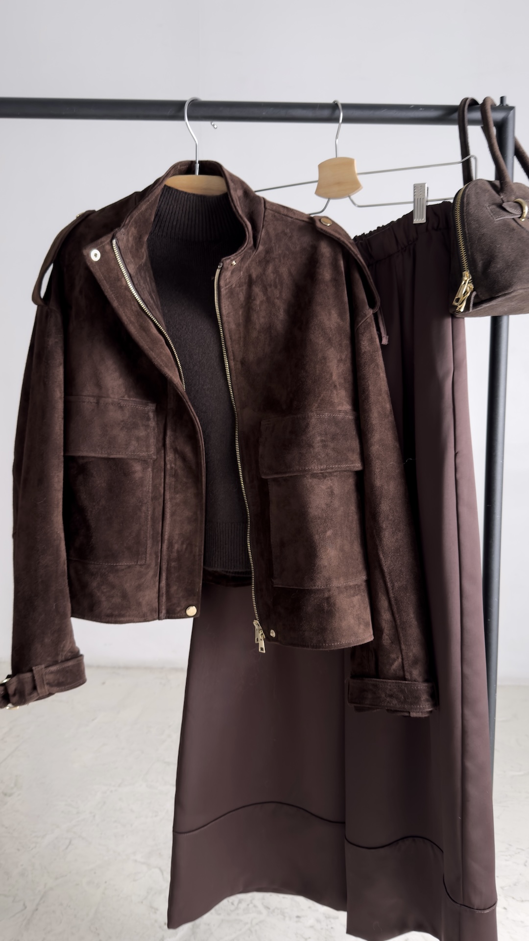 Куртка из натуральной замши и воротником стойкой PREMIUM QUALITY