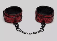 Красно-черные оковы Reversible Faux Leather Ankle Cuffs - 