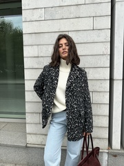 Пальто из смесовой шерсти укороченное леопард серый